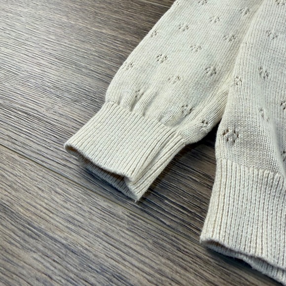 Mini Boden Girls Cream Pointelle Knit Cardigan Ruffle Collar Colored Buttons 6/7 - Picture 12 of 13